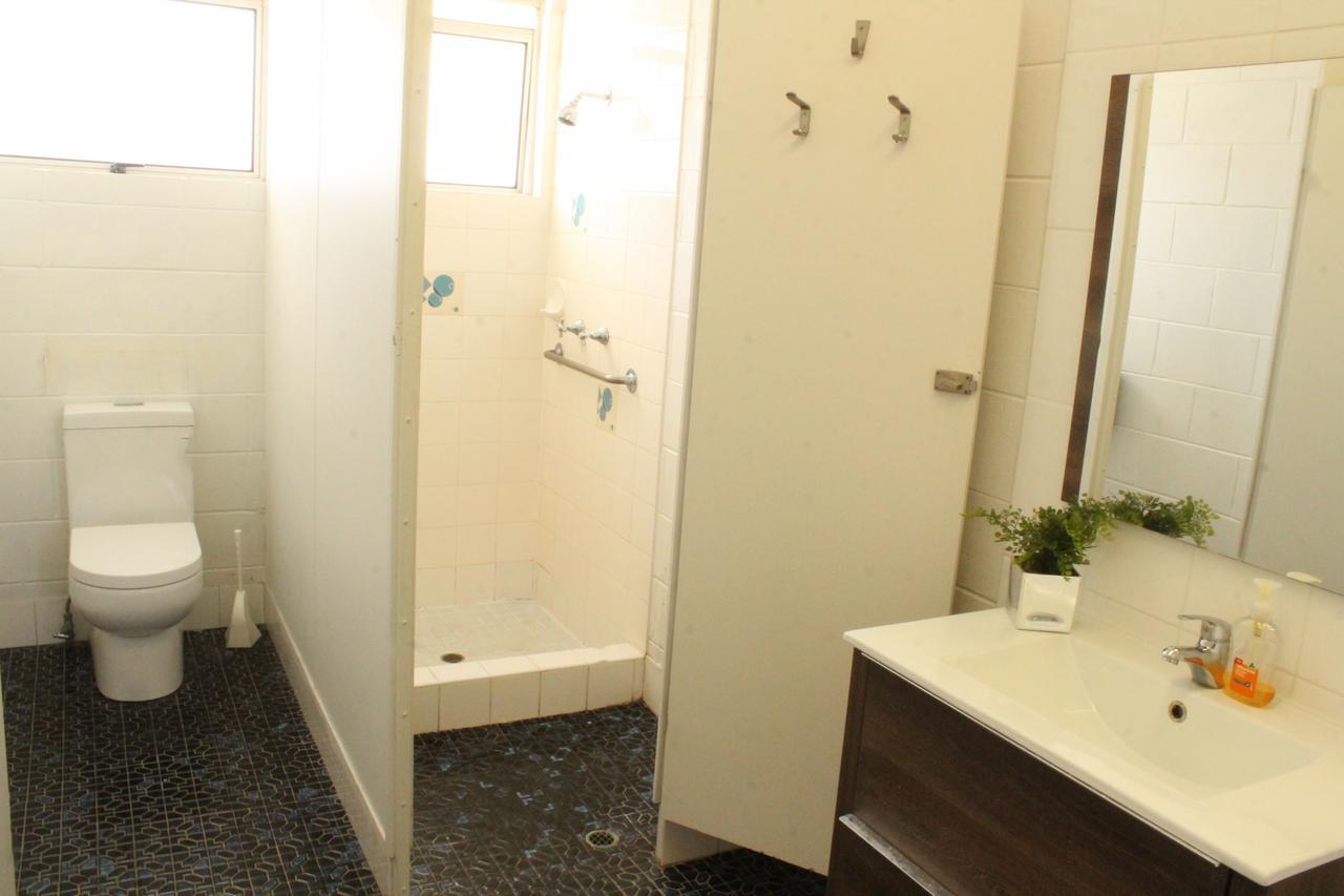 Foreign Exchange Accommodation-Beachside Townsville Buitenkant foto